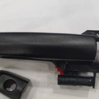 OUTER HANDLE ASSY SWIFT / ERTIGA/RITZ/ DEZIRE/VITARA/ S X 4/ with key hole with base  Front RH