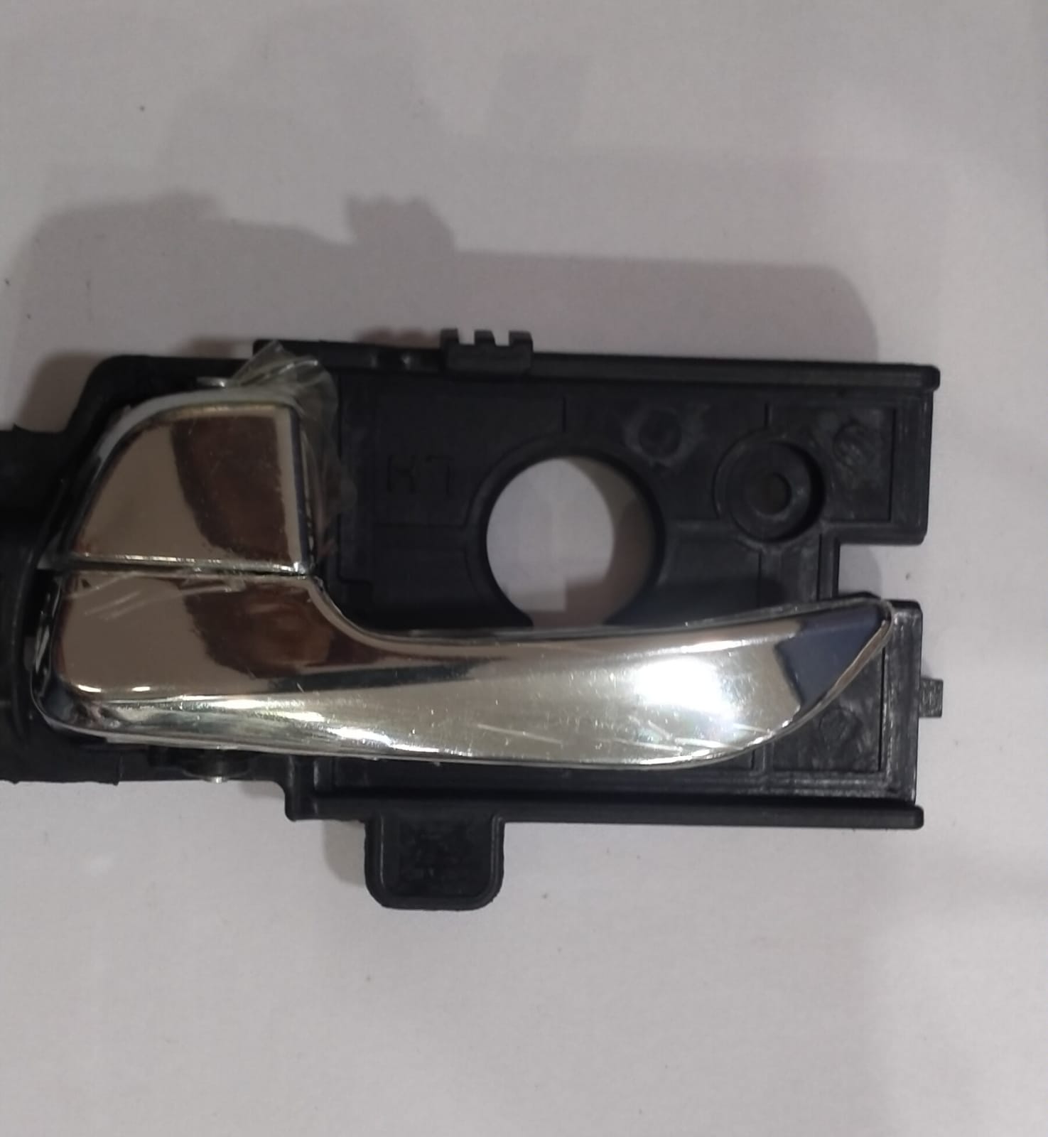 R.C LEVER LOCK ASSY GRAND CHROME FRONT