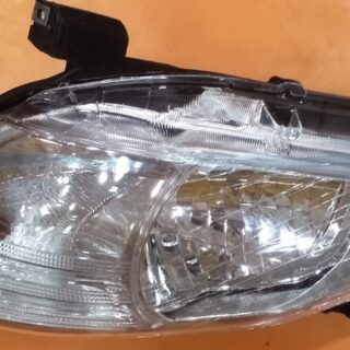 UNO MINDA HEAD LIGHT UNIT MTR INNOVA T-3-LH