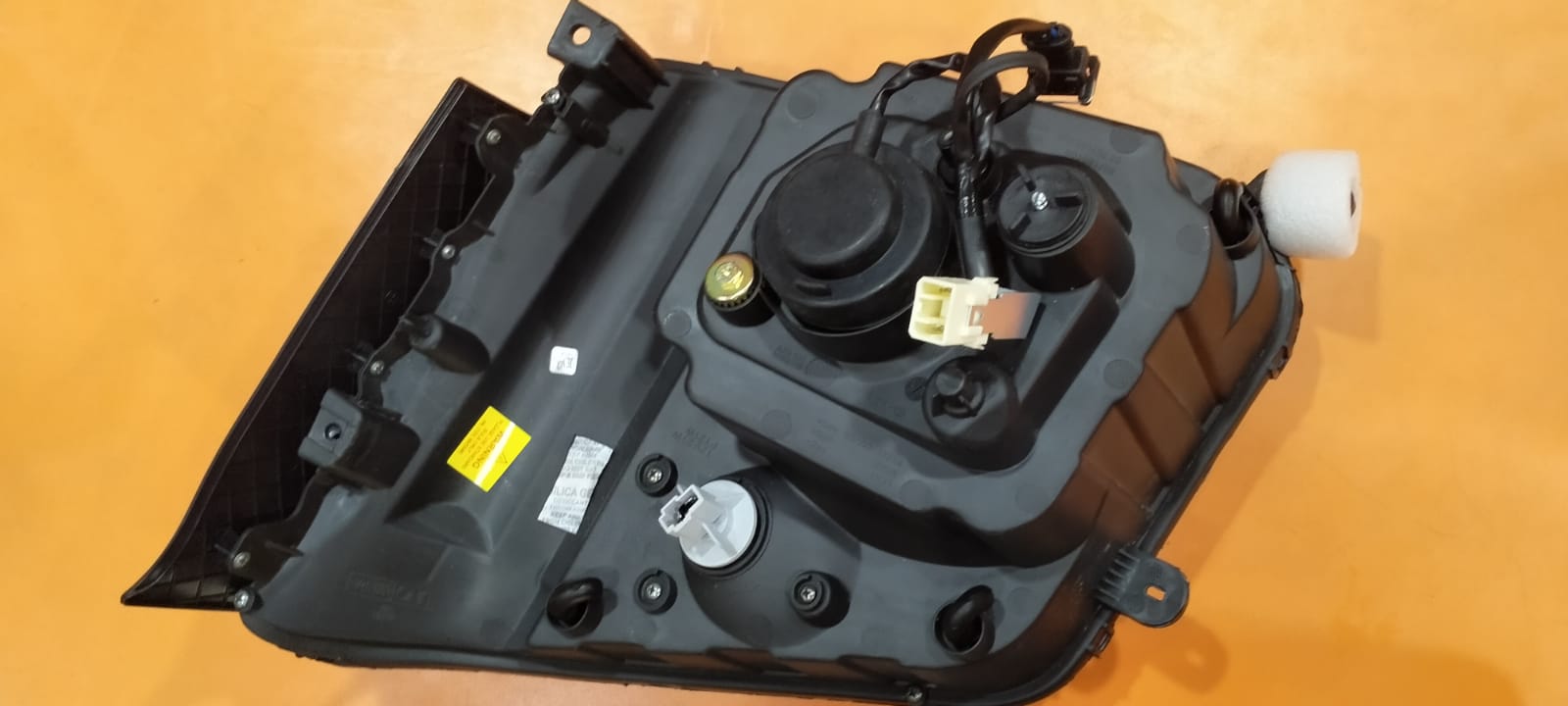 UNO MINDA HEAD LAMP UNIT BLACK BZL TTA INTRA RH - Image 2