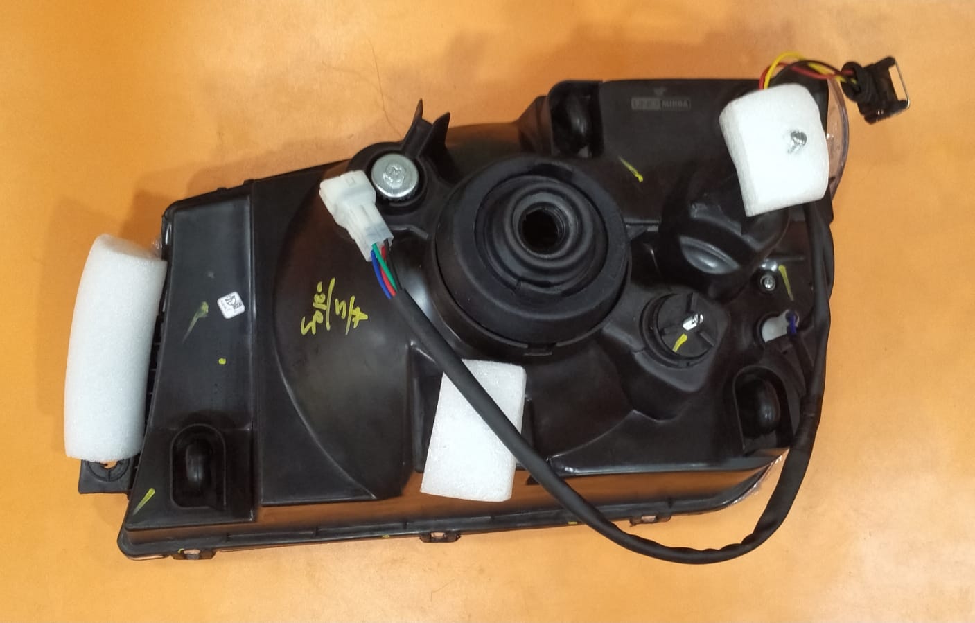 UNO MINDA HEAD LIGHT WIR BOLERO T-2-RH - Image 2