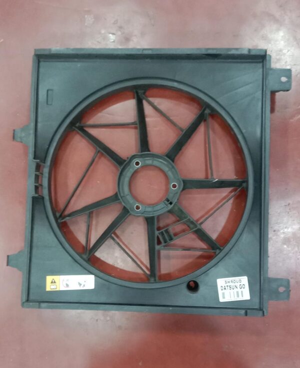 RADIATOR  FANS  AND  SHROUD(Datson Go)