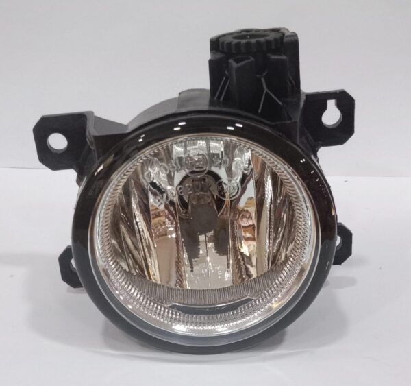 (LUMAX) FRONT FOG LAMP AMAZE T-3 (RH)