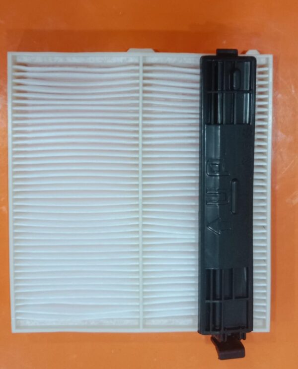 (LUMAX) CABIN FILTER  --WAGN-R/A-STR/ESTLO WT BRKT (REF:0216)