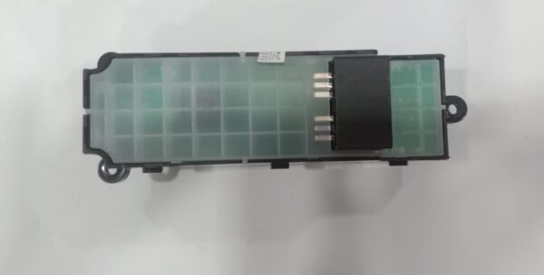 POWER WINDOW  SWITCH (SWIFT N/M RH) - Image 4