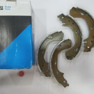 (KBX)BRAKE SHOE  SWIFT/DZIRE N/M