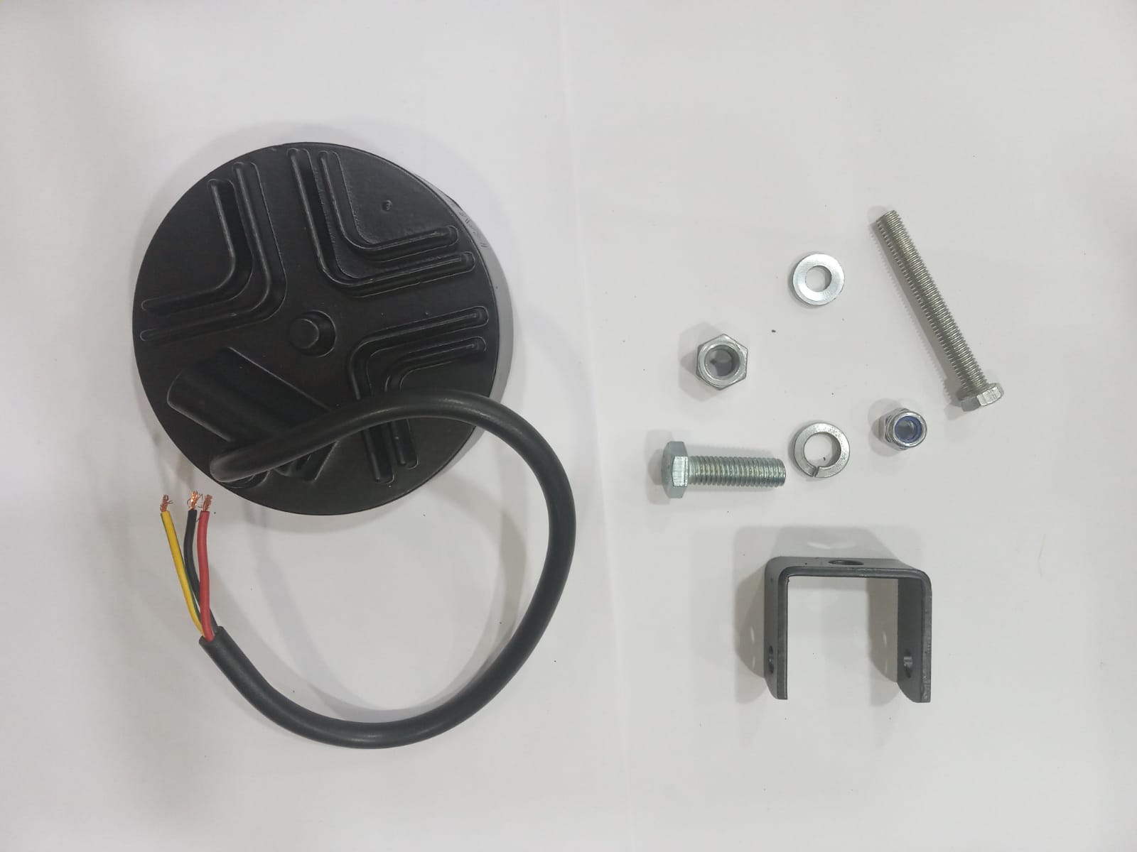 (RADHE)LED FOG LIGHT UNIVERSAL DRL - Image 2