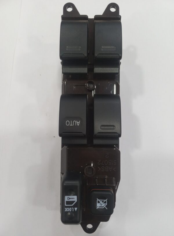 POWER WINDOW SWITCH INNOVA RH