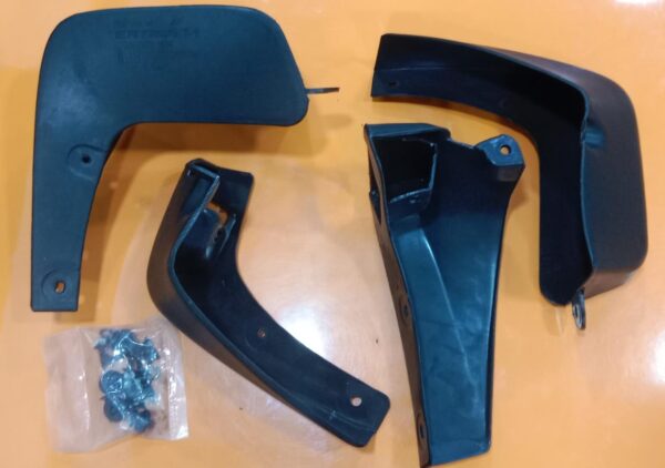(MUD FLAPS) ERTIGA  TYPE 1 (SET OF 4 PCS )