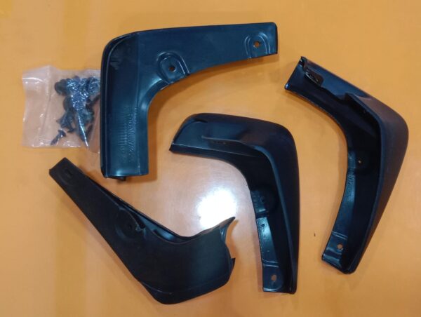 (MUD FLAPS) ERTIGA TYPE -2 2018   (SET OF 4 PCS )