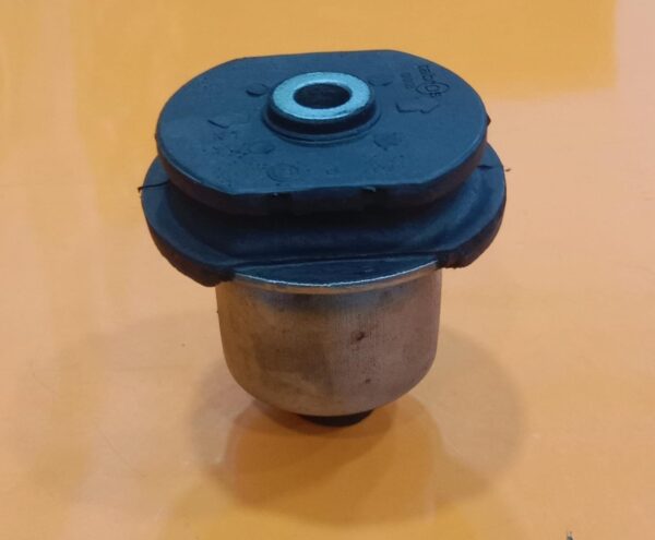 (TALBROS) REAR TRILLING ARM BUSH (SWIFT/DZIRE/RITZ -O/M)