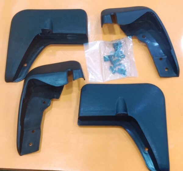 (MUD FLAPS) TIAGO 2020 (SET OF FOUR )