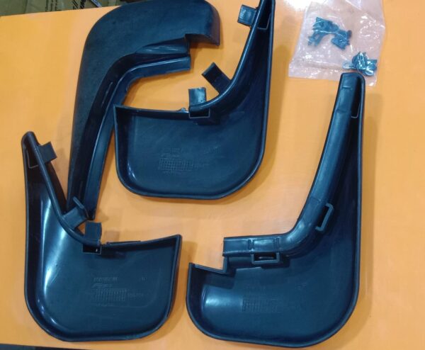 (MUD FLAP ) FIGO (SET OF FOUR)