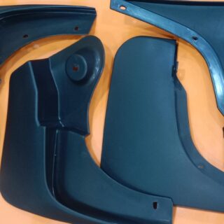 (MUD FLAP ) DUSTER T-2 (SET OF FOUR)