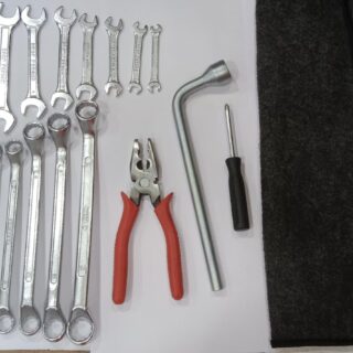 TOOL KIT PROFESSIONAL (SET OF 19)