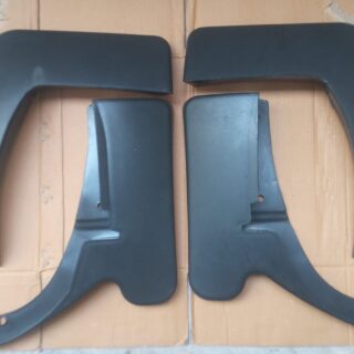 (MUD FLAPS) TUV 300 (SET OF FOUR)