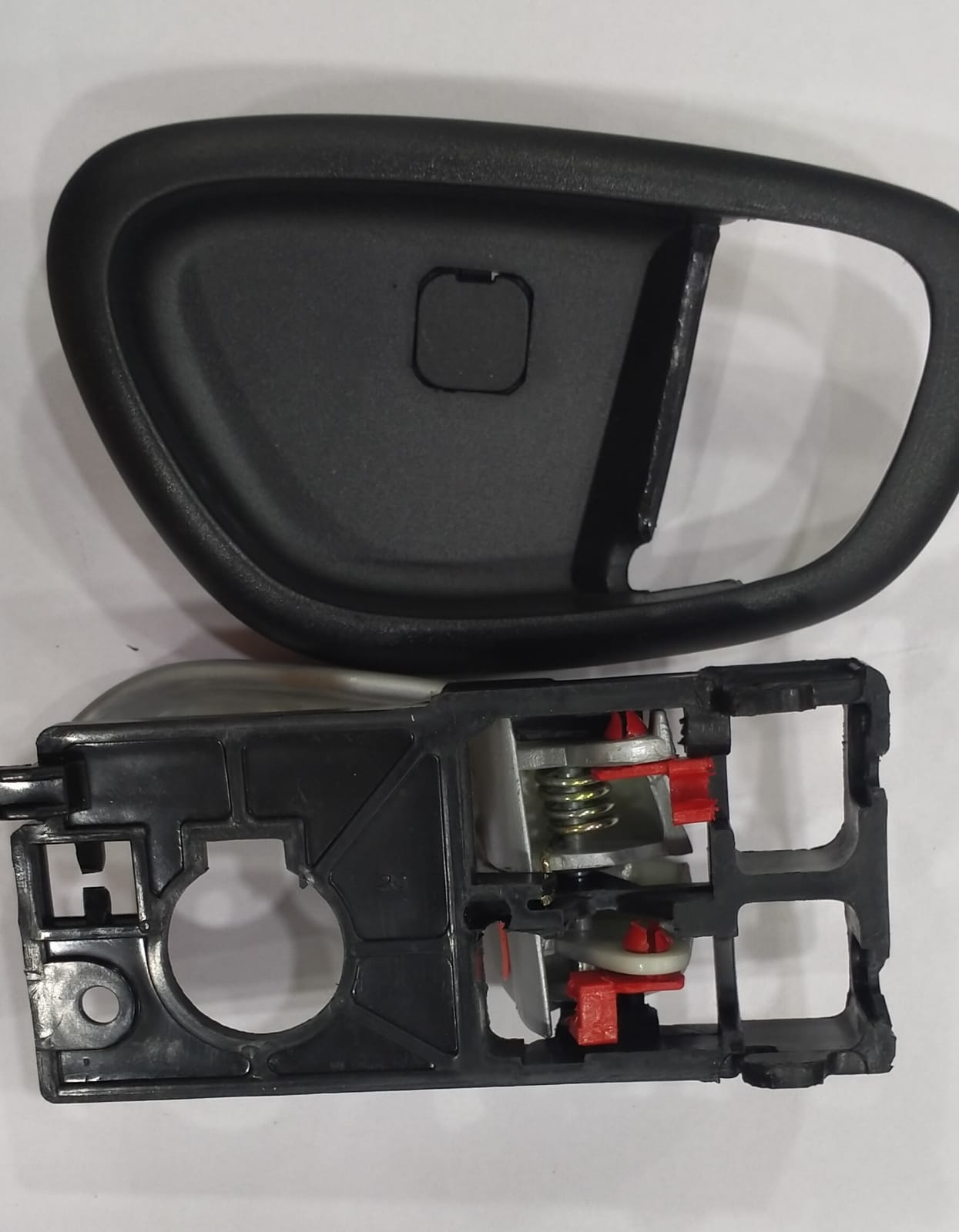 INSIDE DOOR OPNER I10 - RH - Image 3