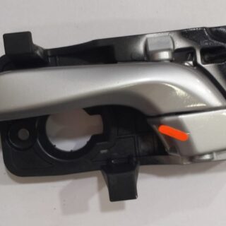 R.C LEVER LOCK ASSY VERNA FLUDIC N/M LH