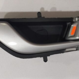 R.C LEVER LOCK ASSY CRETA N/M 2020 SILVER - RH