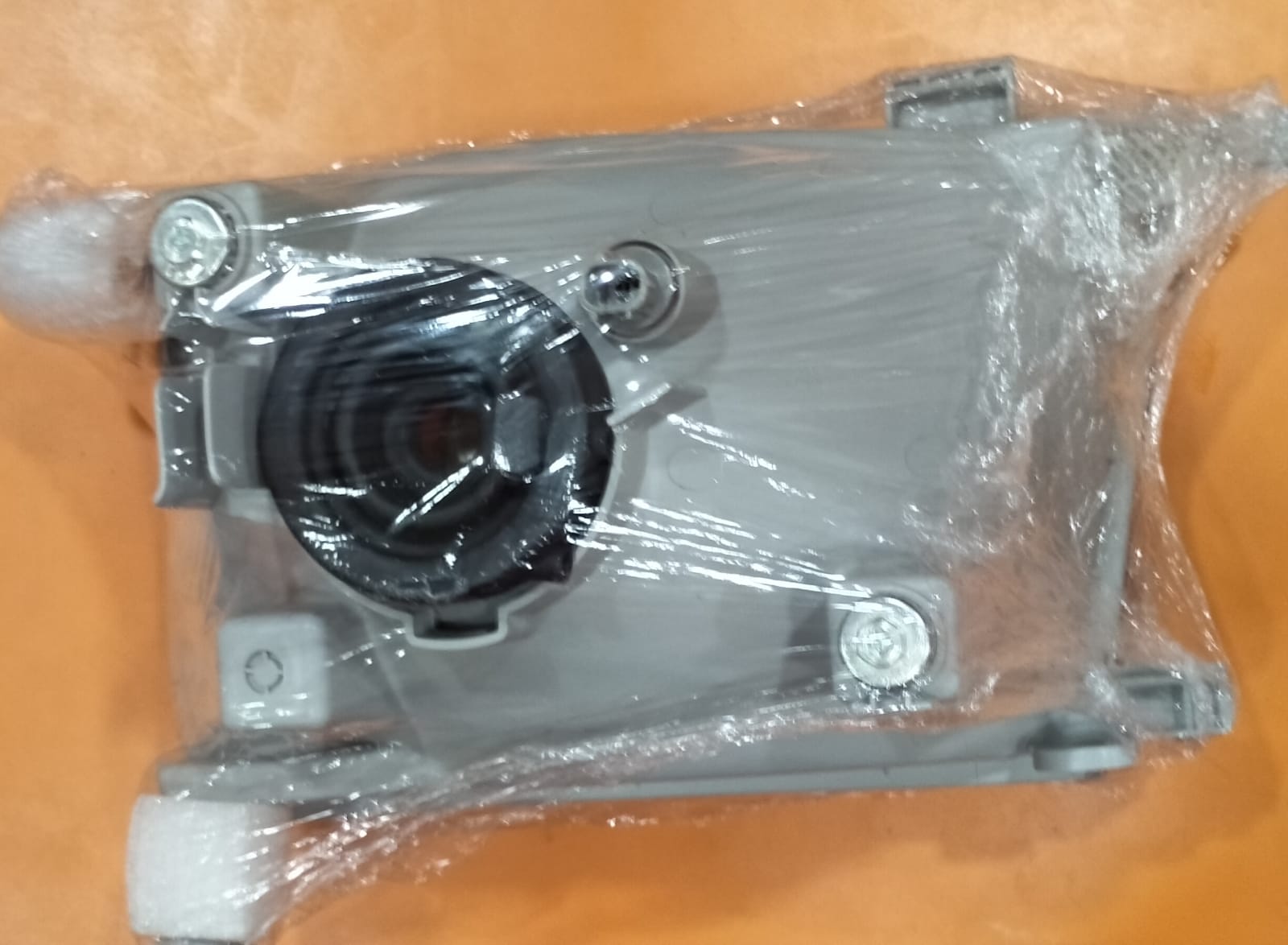 UNO MINDA HEAD LIGHT TOYOTA ETIOS/ LIVA- LH - Image 2