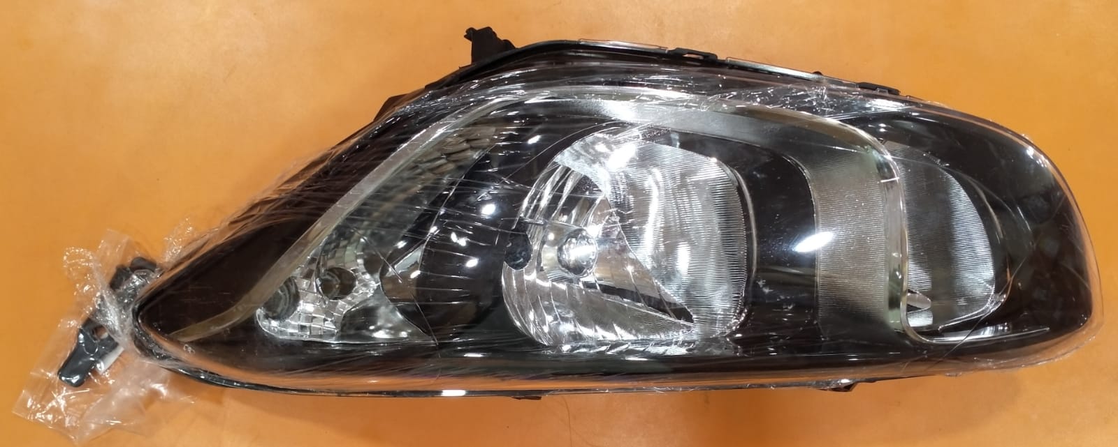 UNO MINDA HEAD LIGHT I-20 TYPE 2- LH