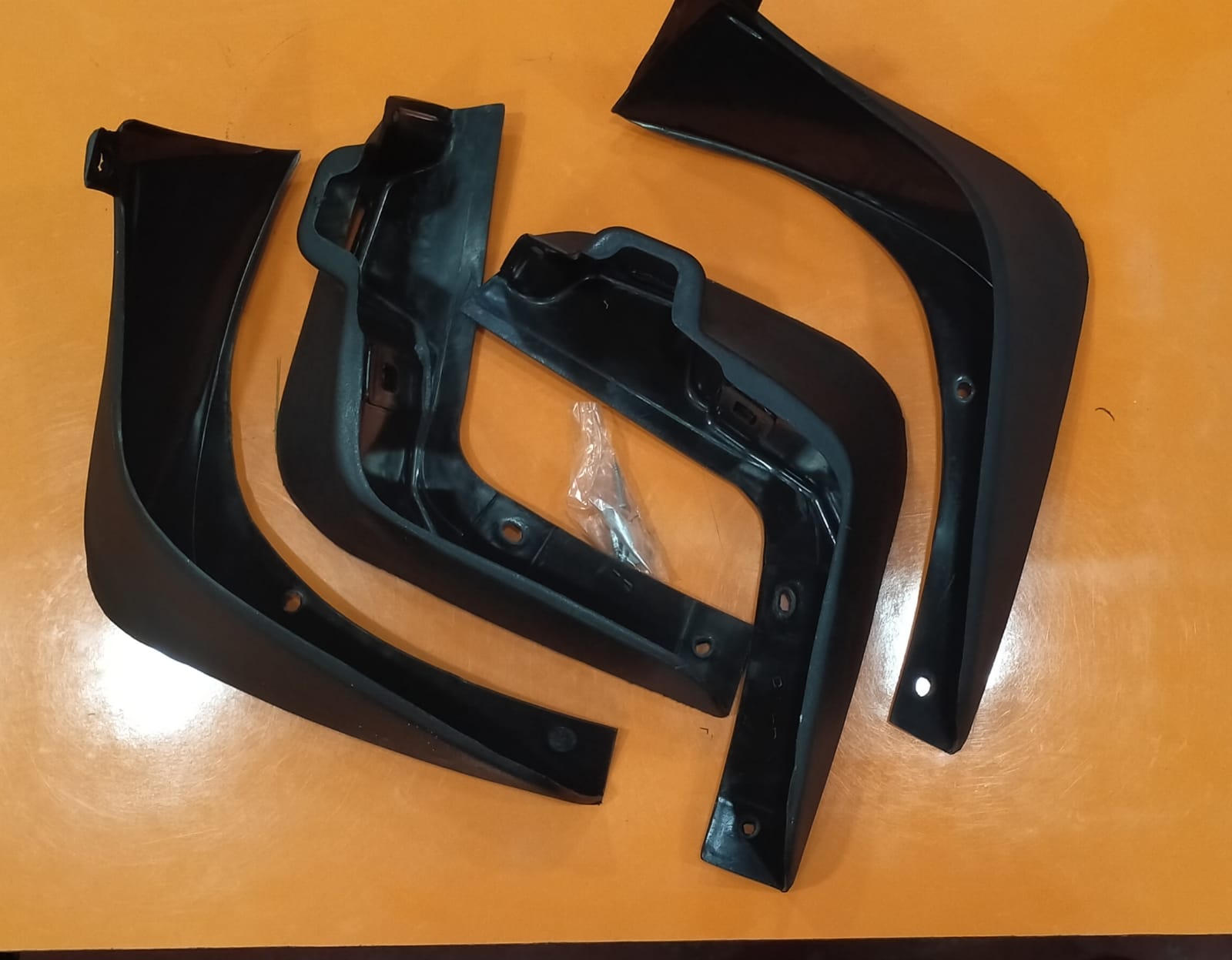 MUD FLAP RENAULT PULSE