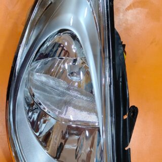 UNO MINDA HEAD LIGHT ASSLY  I -10  T2- RH  (2010-2013)
