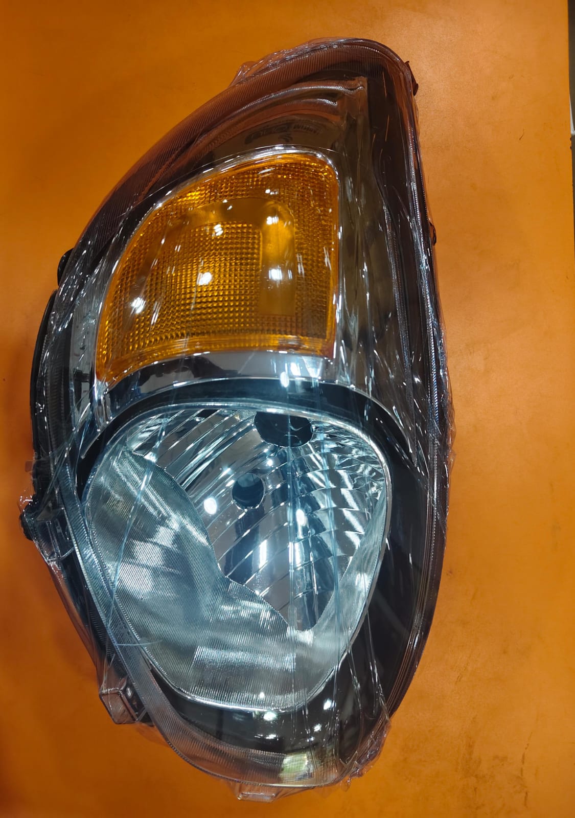 UNO MINDA ALTO 800 TYPE 2- RH (with motor) 2016-2019 HEAD LIGHT ASSIMBLY