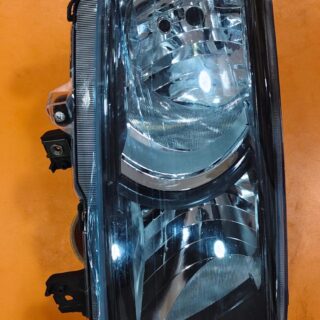 UNO MINDA BREZZA  WITH MOTOR (2016-2019)-RH HEAD LIGHT ASSEMBLY