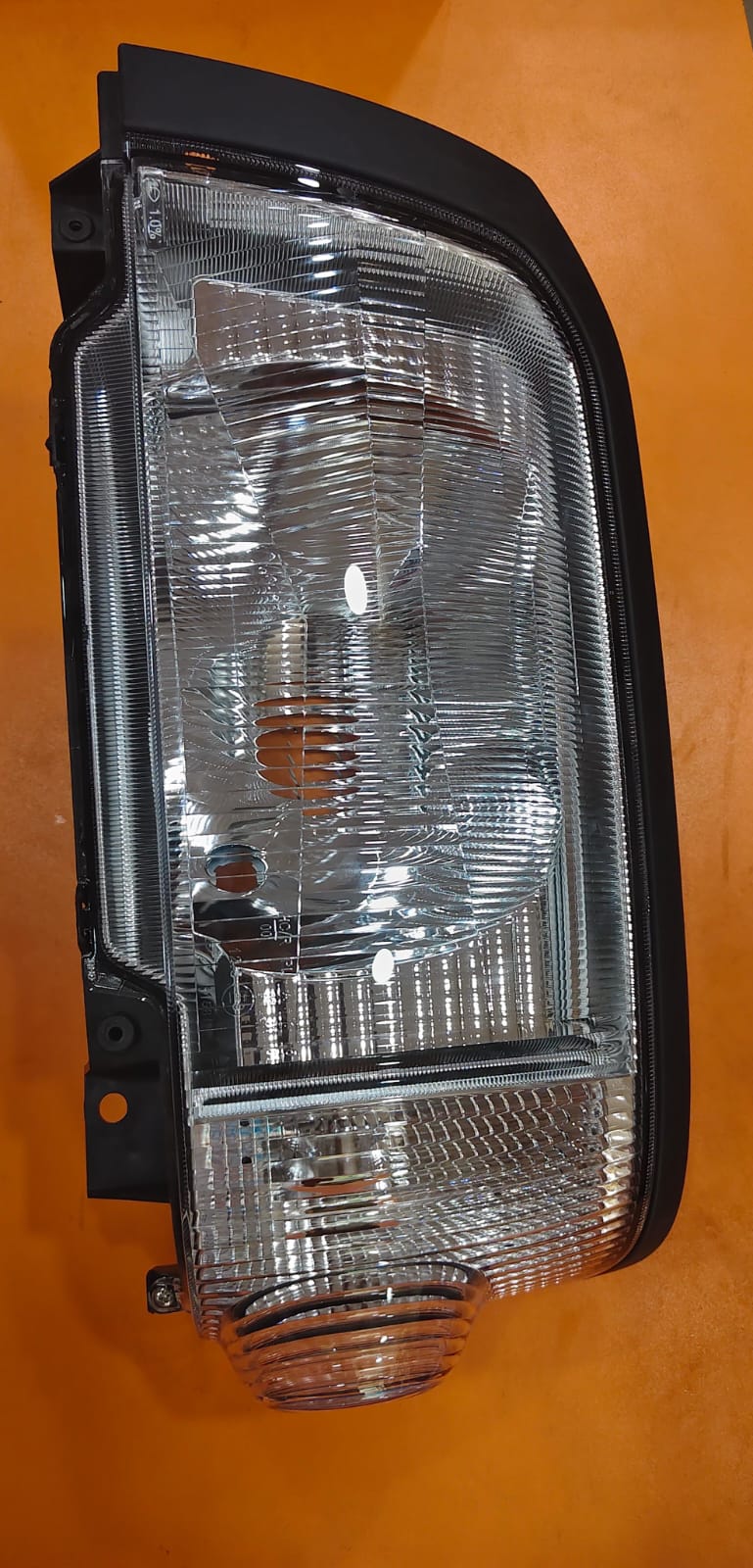 UNO MINDA H/L SUPER CARRY- LH HEAD LIGHT ASSEMBLY